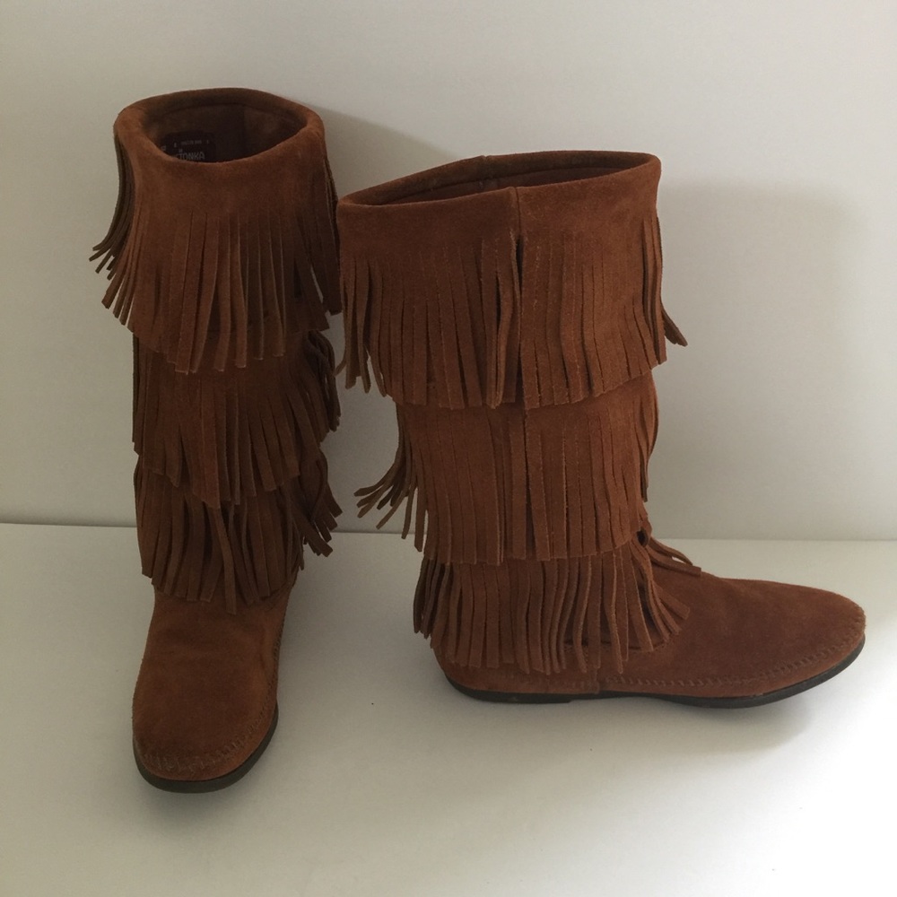 Minnetonka Rust Color Fringed Suede Boot Sz 8 - image 2